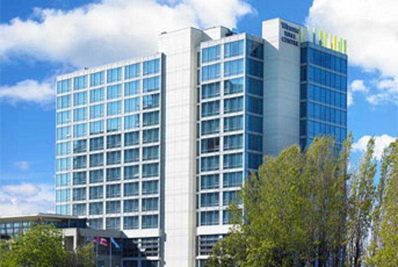 The Westin Wall Centre, Vancouver Airport Ричмонд Экстерьер фото