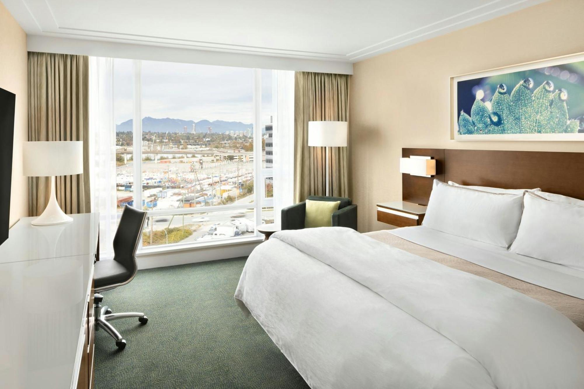 The Westin Wall Centre, Vancouver Airport Ричмонд Экстерьер фото