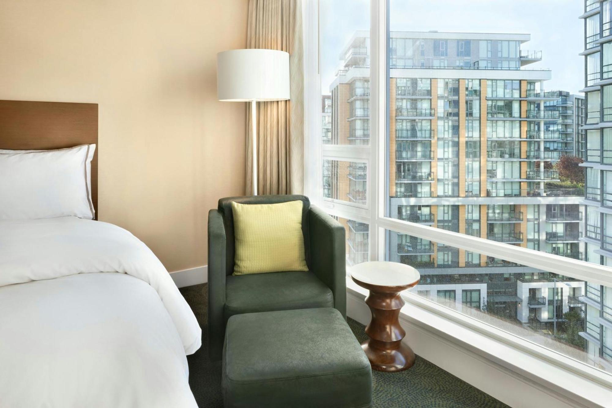 The Westin Wall Centre, Vancouver Airport Ричмонд Экстерьер фото
